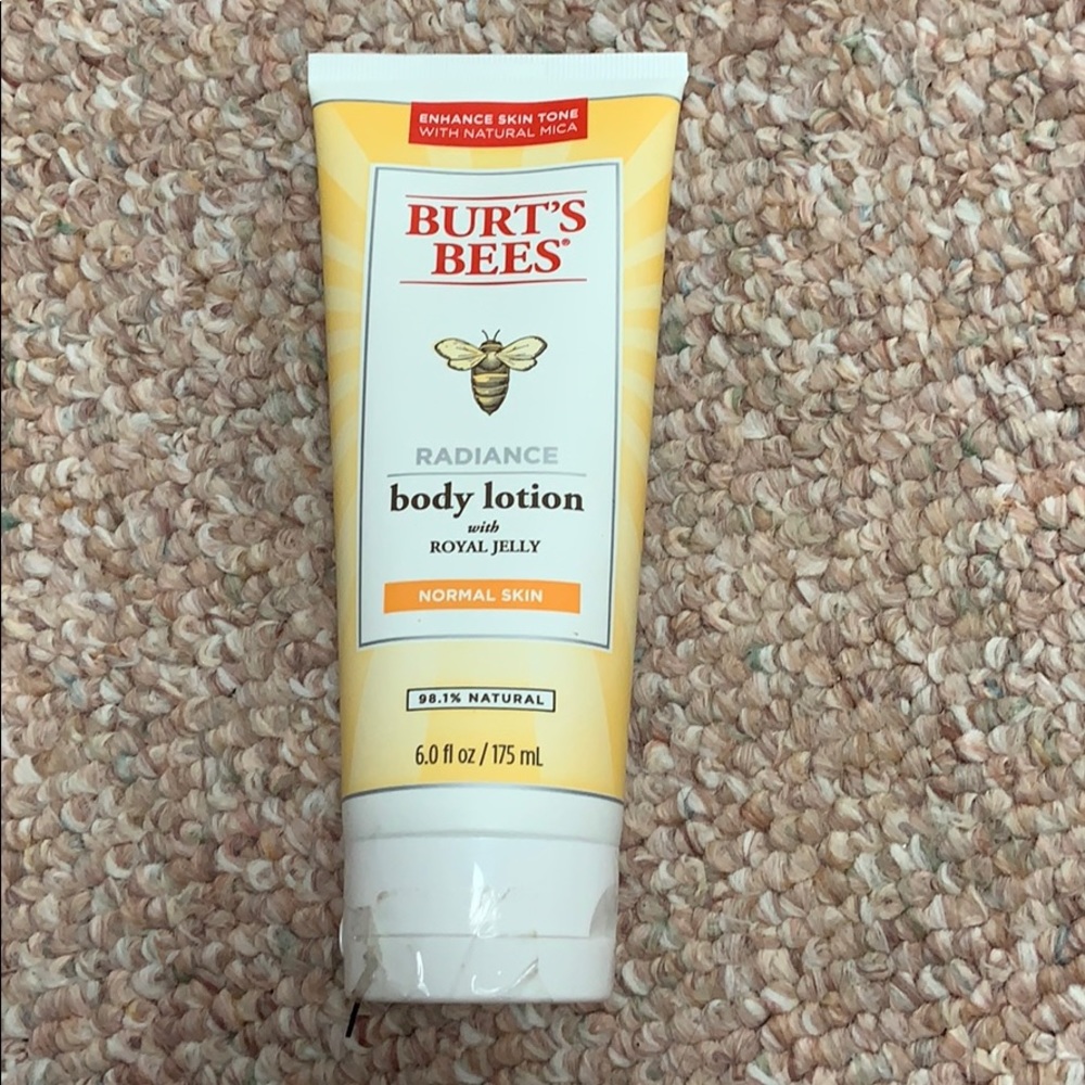 Burts Bees Body Lotion with Royal Jelly